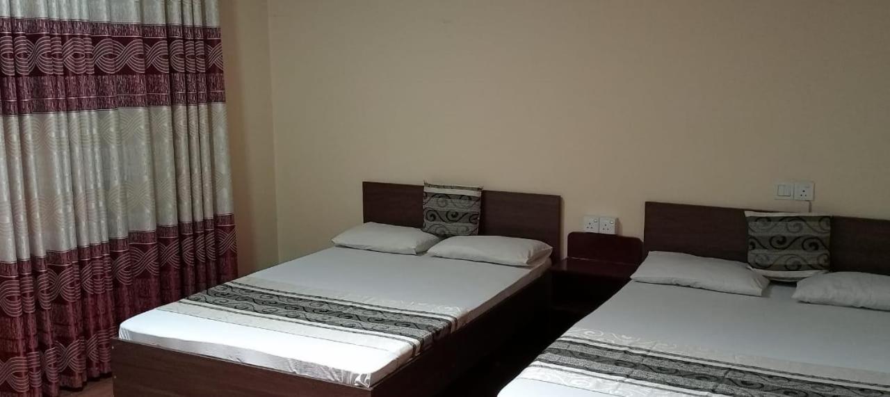 Thuvaraga Inn Nuwara Eliya Eksteriør billede