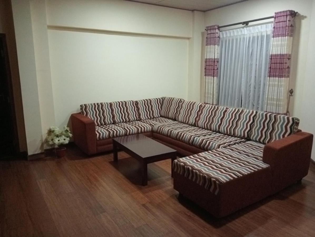Thuvaraga Inn Nuwara Eliya Eksteriør billede